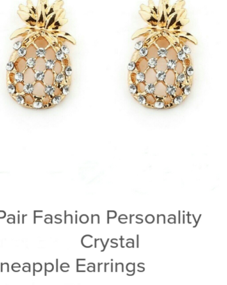 GP crystal pineapple earrings